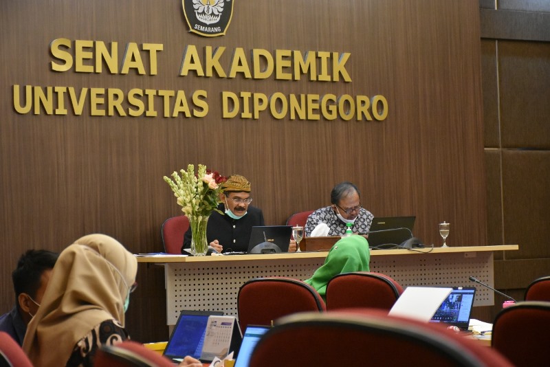 Undip Academic Senate Once Again Held a Presentation for Prospective Professors “Spurring the Deans in University Environment to Become Professors”